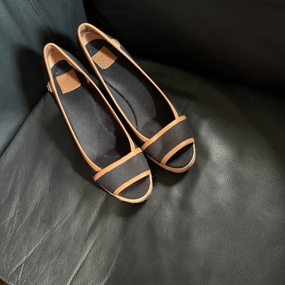 Tory Burch wedges - Picture 3 of 7